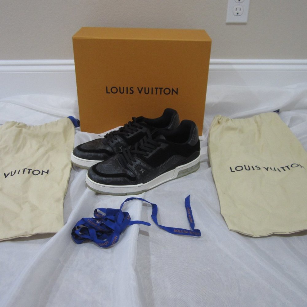 Louis Vuitton 8 Trainer Sneaker Eclipse